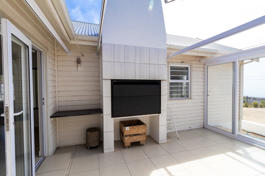 3 Bedroom Property for Sale in St Helena Views Western Cape